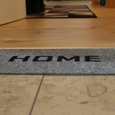 No. 55 - 10 Min To Centre Λειψία